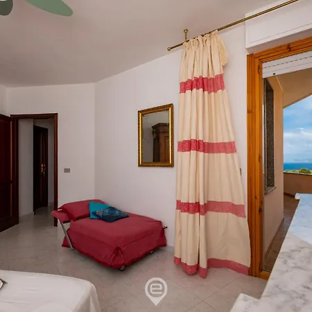 Beachside Mermaid * Alghero