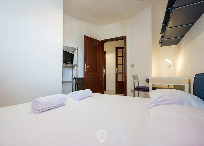 Beachside Mermaid Apartment *