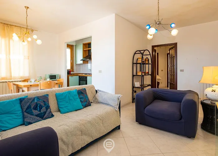 Beachside Mermaid Apartment