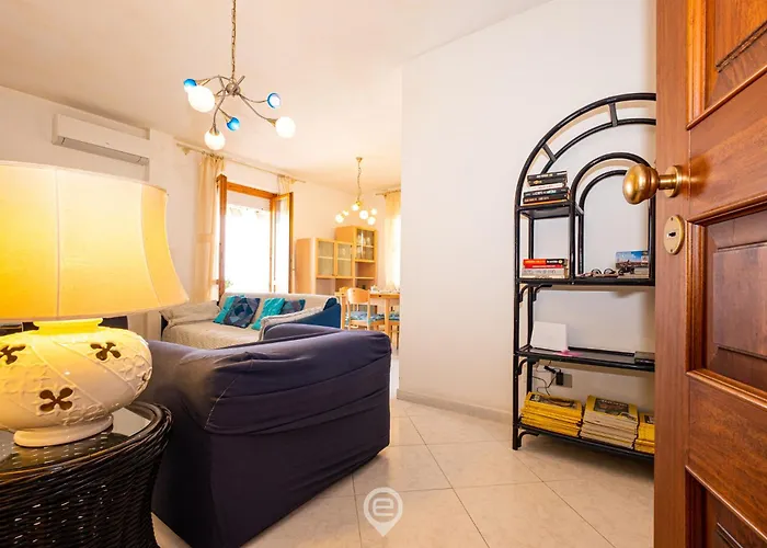 Beachside Mermaid Apartment Alghero